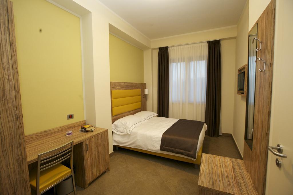 Giga Hotel Villa Santa Lucia Bilik gambar