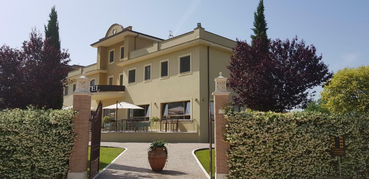 Giga Hotel Villa Santa Lucia Luaran gambar